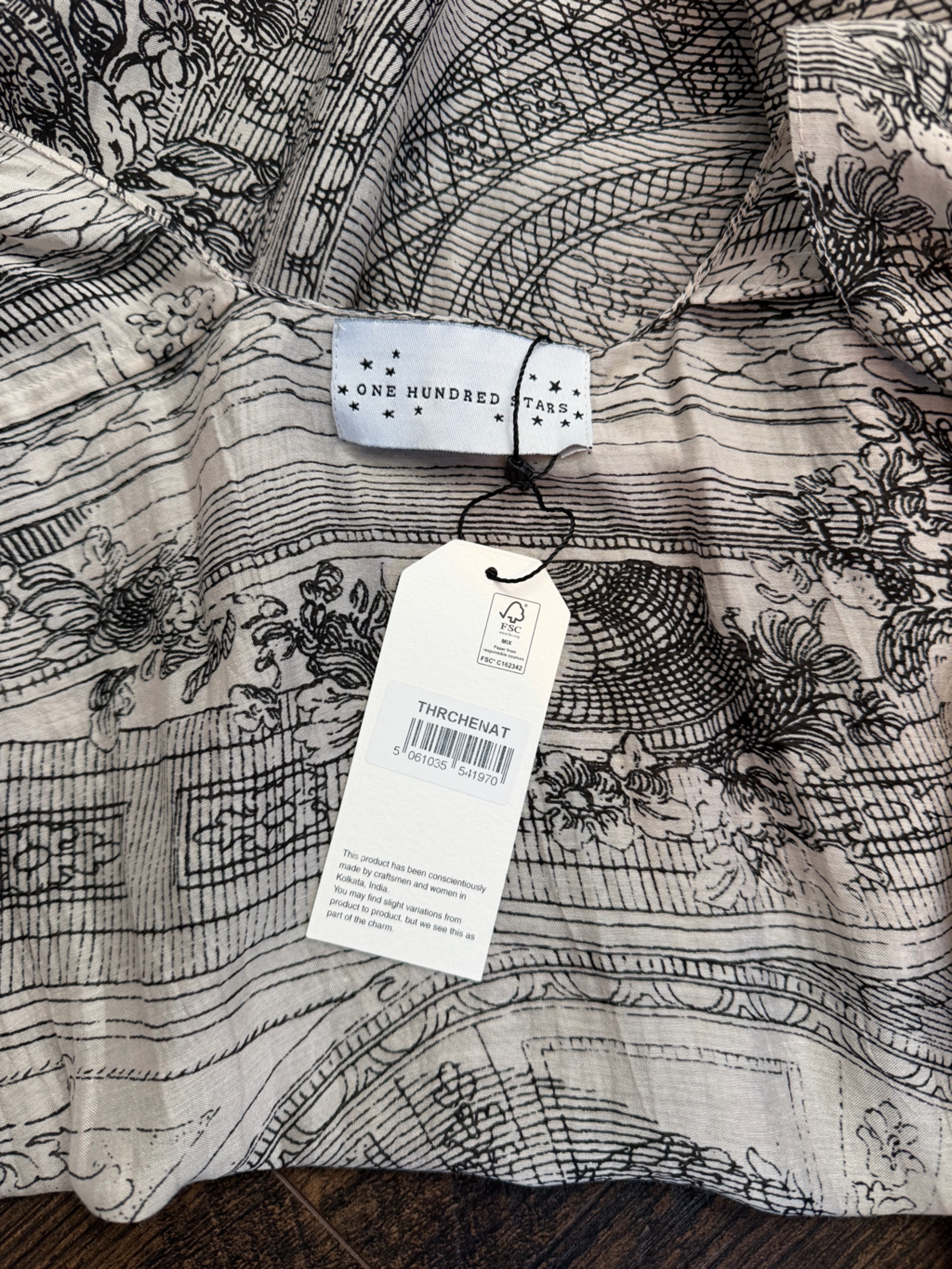 One Hundred Stars Women’s Cherub Natural Grande Kimono Nwt — image 7 of 8